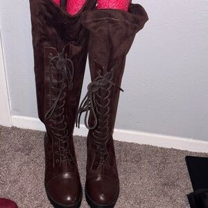 Stylish Brown Lace-Up Women's Boots